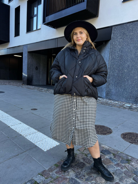 Kurtka LIVIA czarna Kurtka LIVIA czarna