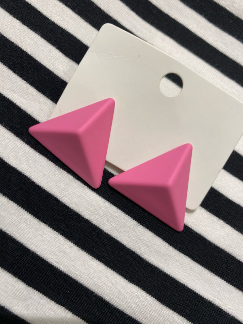 Kolczyki TRIANGLE pink Kolczyki TRIANGLE pink