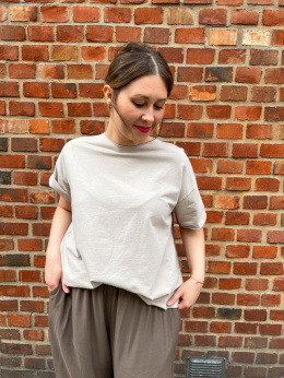 Bluzka Bluza FIDŻI beż Wendy Trendy