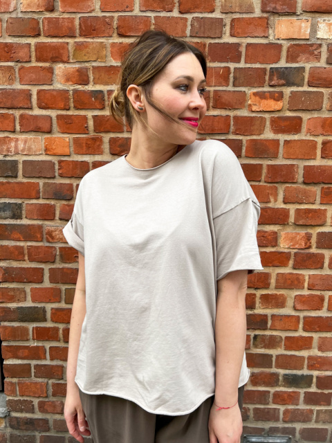 Bluzka Bluza FIDŻI beż Wendy Trendy Bluzka Bluza FIDŻI beż Wendy Trendy