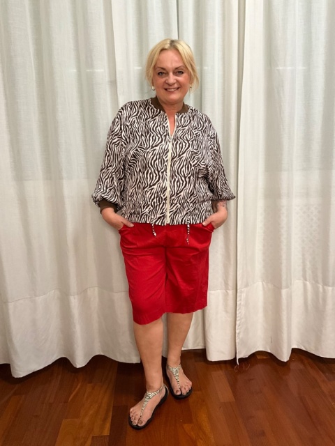 Spodnie Bermudy ULA red Spodnie Bermudy ULA red