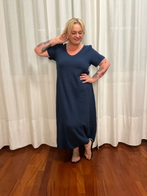 Sukienka BETI navy Sukienka BETI navy