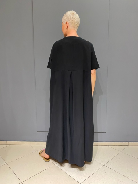 Sukienka MONA Rivabella nero Sukienka MONA Rivabella nero