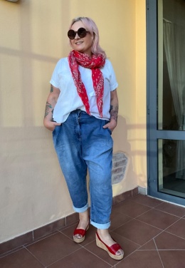 Szal WEST red