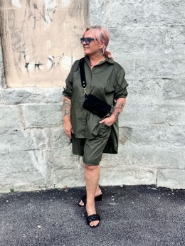 Szorty ELENA oliwka