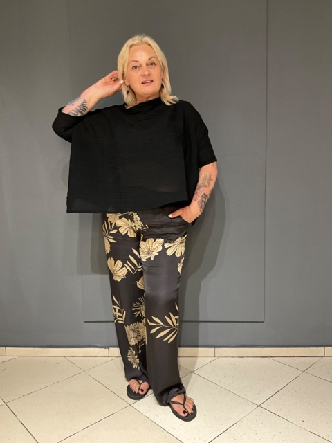 Bluzka LULA Wendy Trendy nero Bluzka LULA Wendy Trendy nero