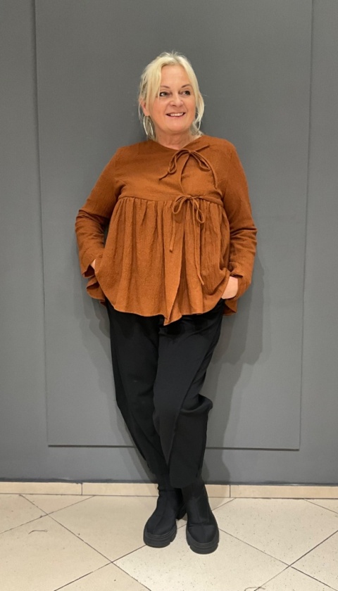 Sweter blezer JOMO Wendy Trendy cynamon Sweter blezer JOMO Wendy Trendy cynamon