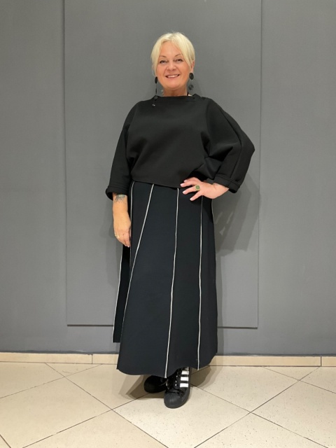 Bluzka OKI Wendy Trendy czarna Bluzka OKI Wendy Trendy czarna