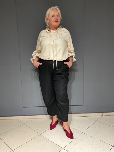 Spodnie LINDA Wendy Trendy nero Spodnie LINDA Wendy Trendy nero