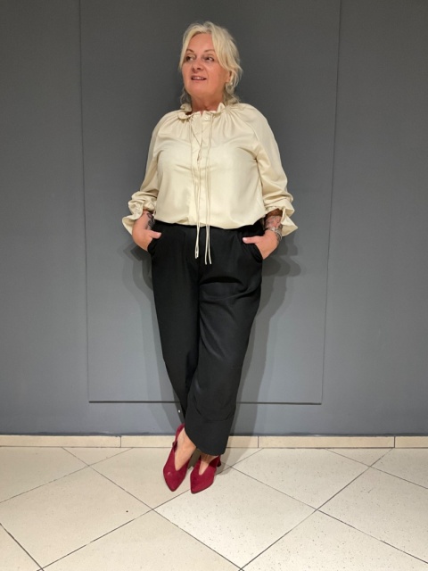 Spodnie LINDA Wendy Trendy nero Spodnie LINDA Wendy Trendy nero
