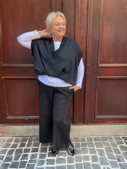 Kamizelka bluza ADELE Wendy Trendy nero