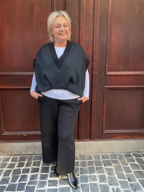 Kamizelka bluza ADELE Wendy Trendy nero Kamizelka bluza ADELE Wendy Trendy nero