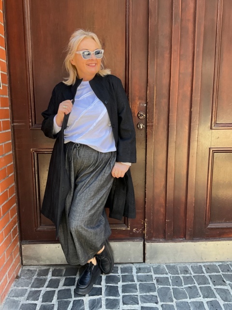 Płaszcz MAYRA Wendy Trendy nero Płaszcz MAYRA Wendy Trendy nero