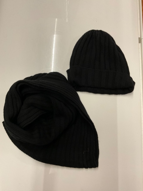 Czapka i szal MIRA nero