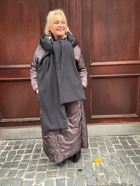 Płaszcz RULA Rivabella choco Płaszcz RULA Rivabella choco