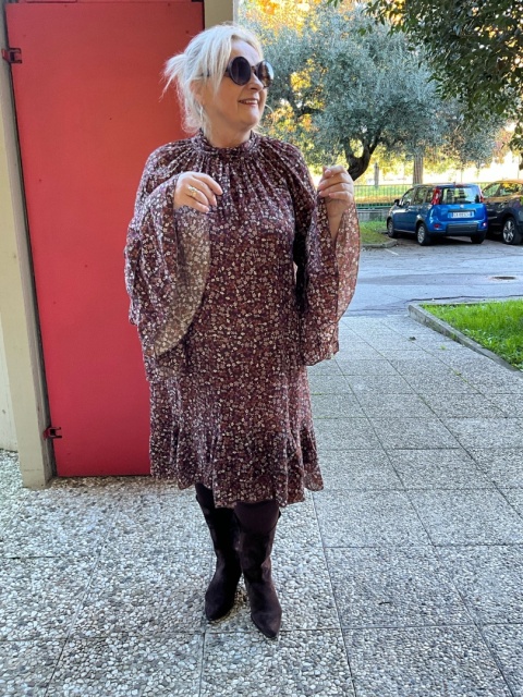 Sukienka PAFOS Mihos łączka