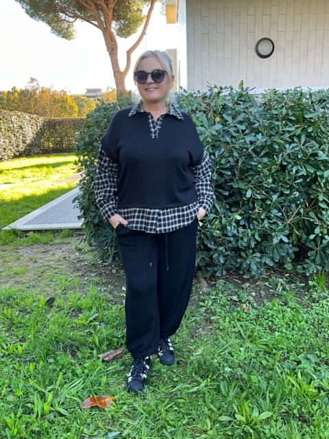 Sweter AMARA Gioya nero