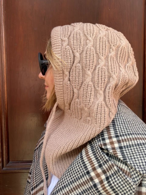 Czapka BALAKLAVA różowy beż