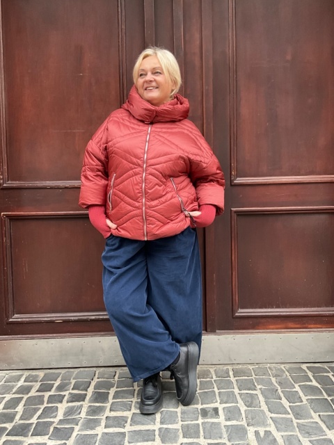 Kurtka KATI owoc róży