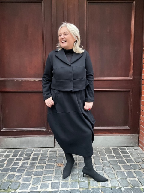 Spódnica TAMI czarna Wendy Trendy