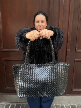 Torebka LIZ skórzana pleciona VERA PELE czarna