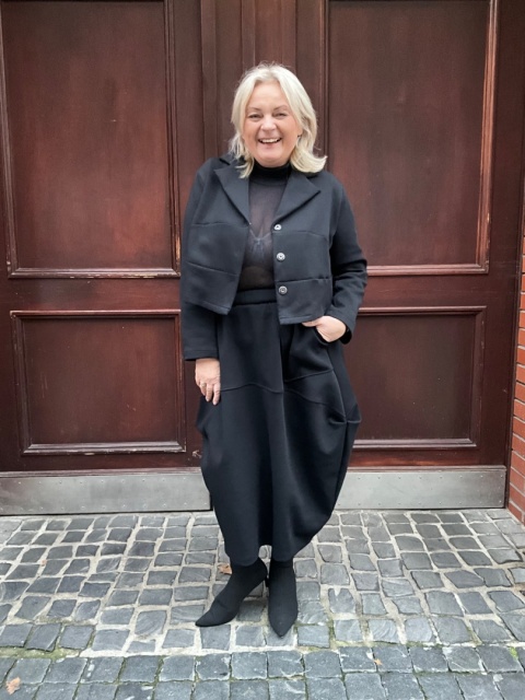 Żakiet AURA czarny Wendy Trendy