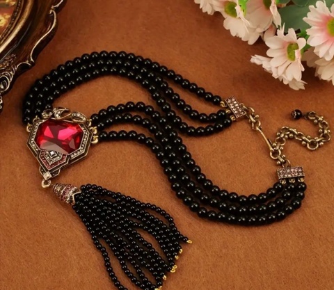 Naszyjnik LAKS czarny