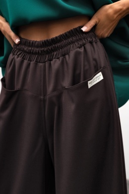 Spodnie DESERVE Miss City choco