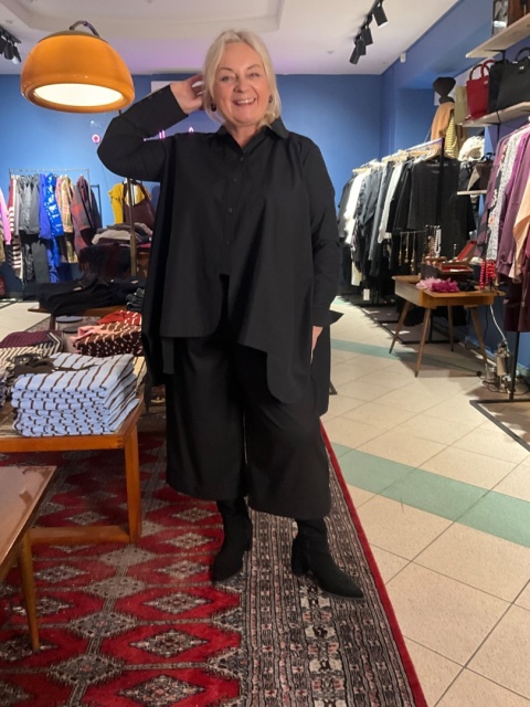 Spodnie DESERVE Miss City nero