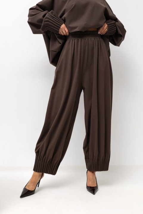 Spodnie LOVE ME Miss City Official czekoladowy