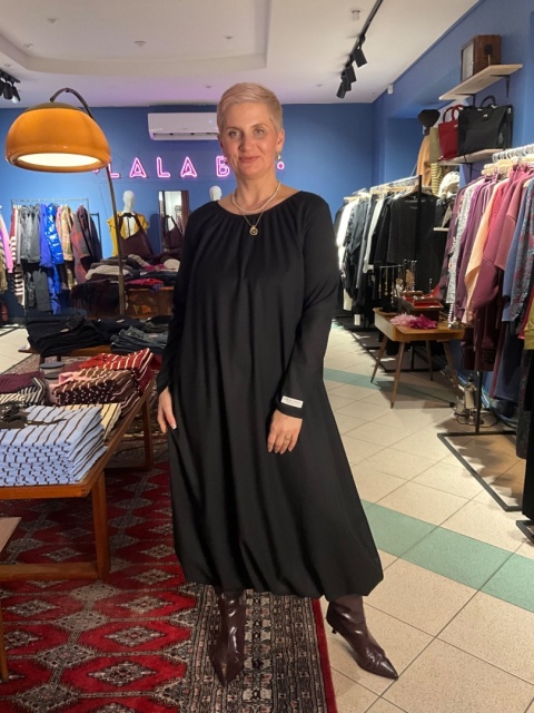 Sukienka BOMBKA Miss City nero