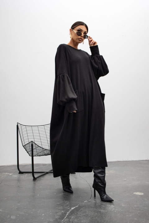 Sukienka OTULINE Miss City nero