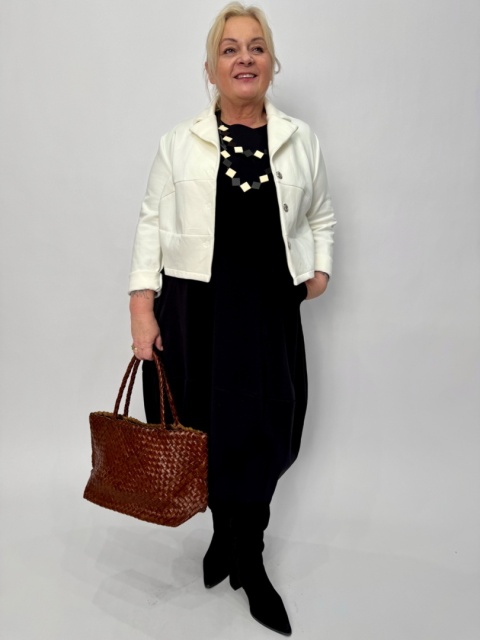 Sukienka VEGA Wendy Trendy czarna