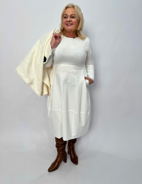 Sukienka VEGA Wendy Trendy milki