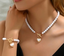 Naszyjnik perełki i bransoletka