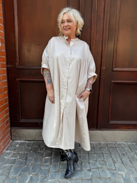 Sukienka BONITA Wendy Trendy beż