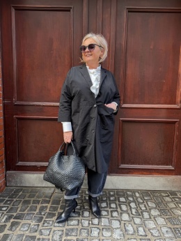 Płaszcz RILKA Rivabella czarny