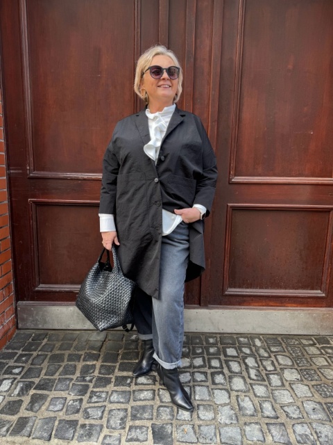 Płaszcz RILKA Rivabella czarny