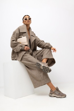 Spodnie Nights Like These beż