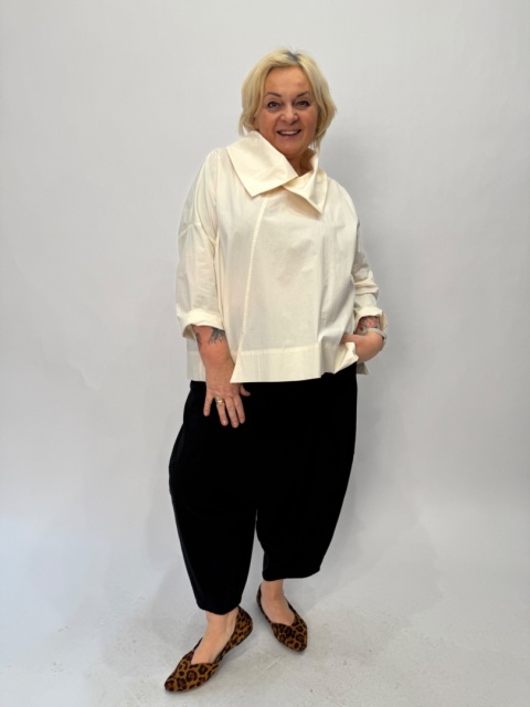 Spodnie baggy TORENT Wendy Trendy czarne