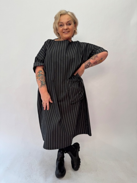 Sukienka ZONA Wendy Trendy czarna