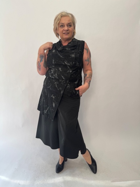 Kamizelka VINOS Wendy Trendy czarna