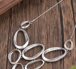 Naszyjnik i kolczyki KRIKO