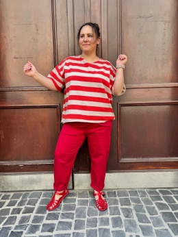 Bluzka Bluza FIDŻI Wendy Trendy pasy czerwone