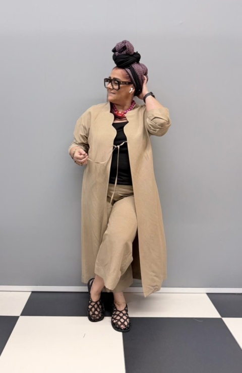 Komplet spodnie blezer AMORA Rivabella camel