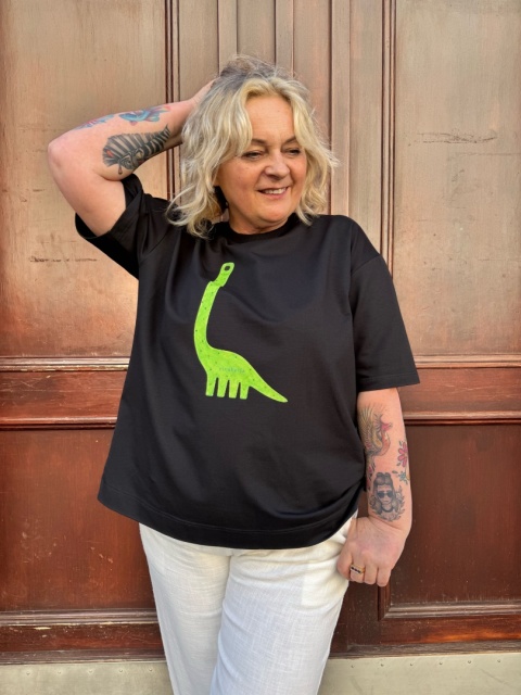 T-shirt TOMI Rivabella dino czarna