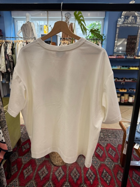 T-shirt TOMI Rivabella konik milki