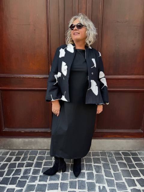 Sukienka GRACE Wendy Trendy czarna