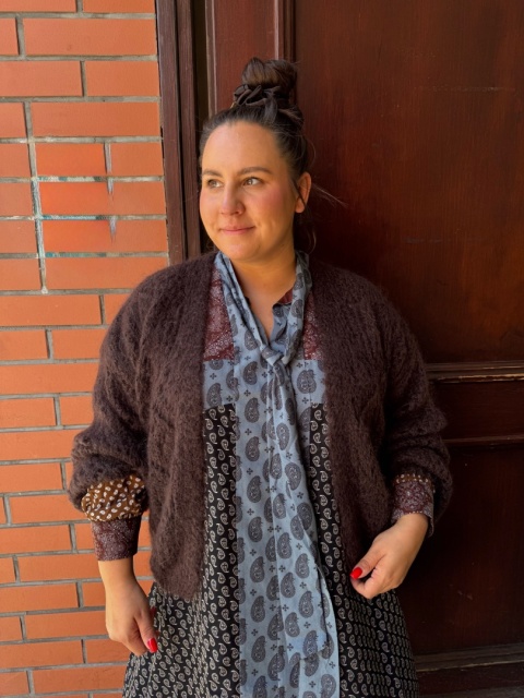 Sweter ABBA czekolada