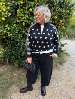Sweter DOT